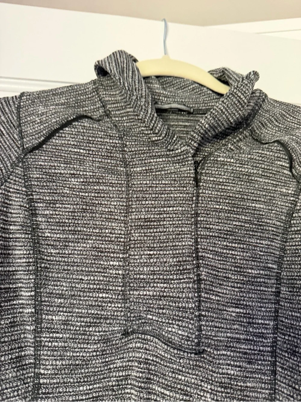 Lululemon Think Fast Pullover Sweatshirt Coco Pique Black / Black Size 6